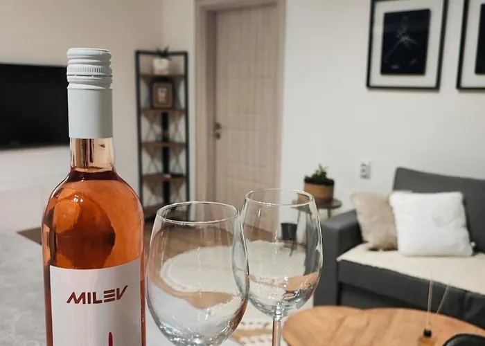 Maya's Cozy Apartment